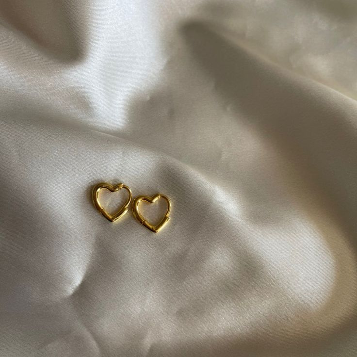 Golden Heart Earring